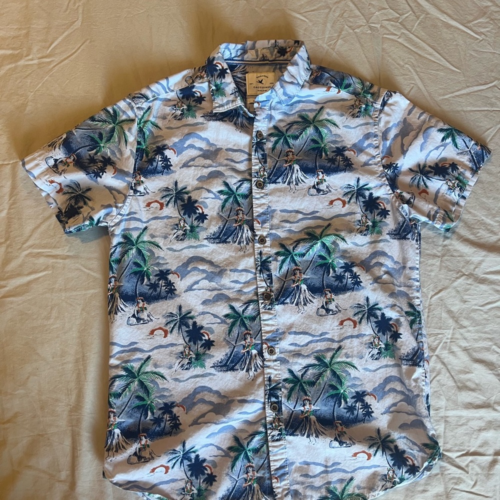 Cactus Man Floral Hawaiian Short Sleeve Cotton Button Down Mens Small Slim Fit